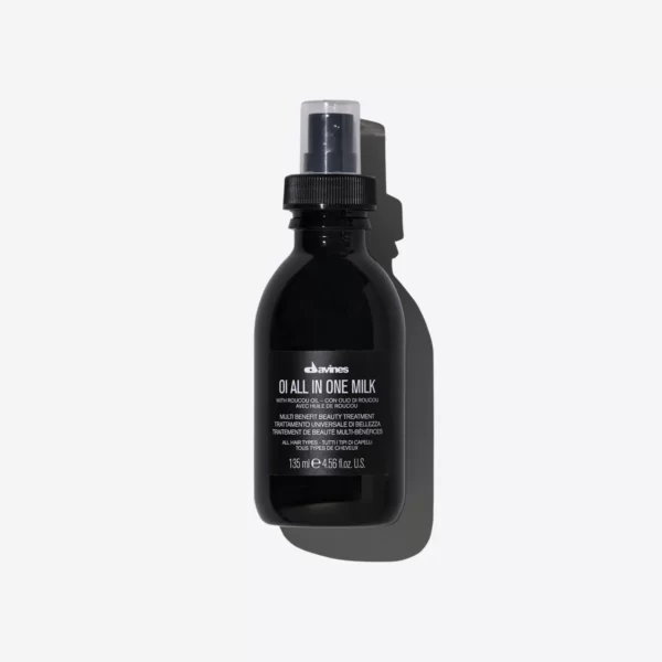 Davines, Gamme Oi, All In One Milk, Lait, Spray démêlant tous type de cheveux sans rinçage, Boutique, Coiffure Naturelle, Produits Écologiques, Frisstyle, Montpellier, Tendance, Nature, Colorations Végétales, Coiffure Énergétique, Coiffure Mnémoénergétique, Coiffure Consciente, Soin, Beauté, Cheveux, Meilleur Salon De Coiffure, Meilleur Coiffeur Bio, Hérault